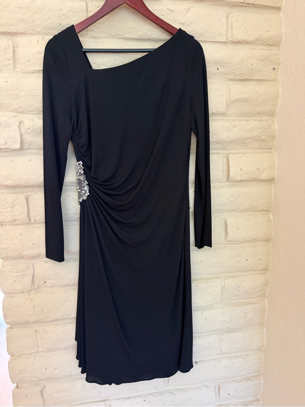 Black Long-Sleeve Ruched Dress with Side Embellishment